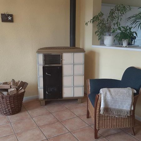 Schoene Ferienwohnung Im Alten Gasthaus In Stoltebuell Stoltebüll Exterior foto