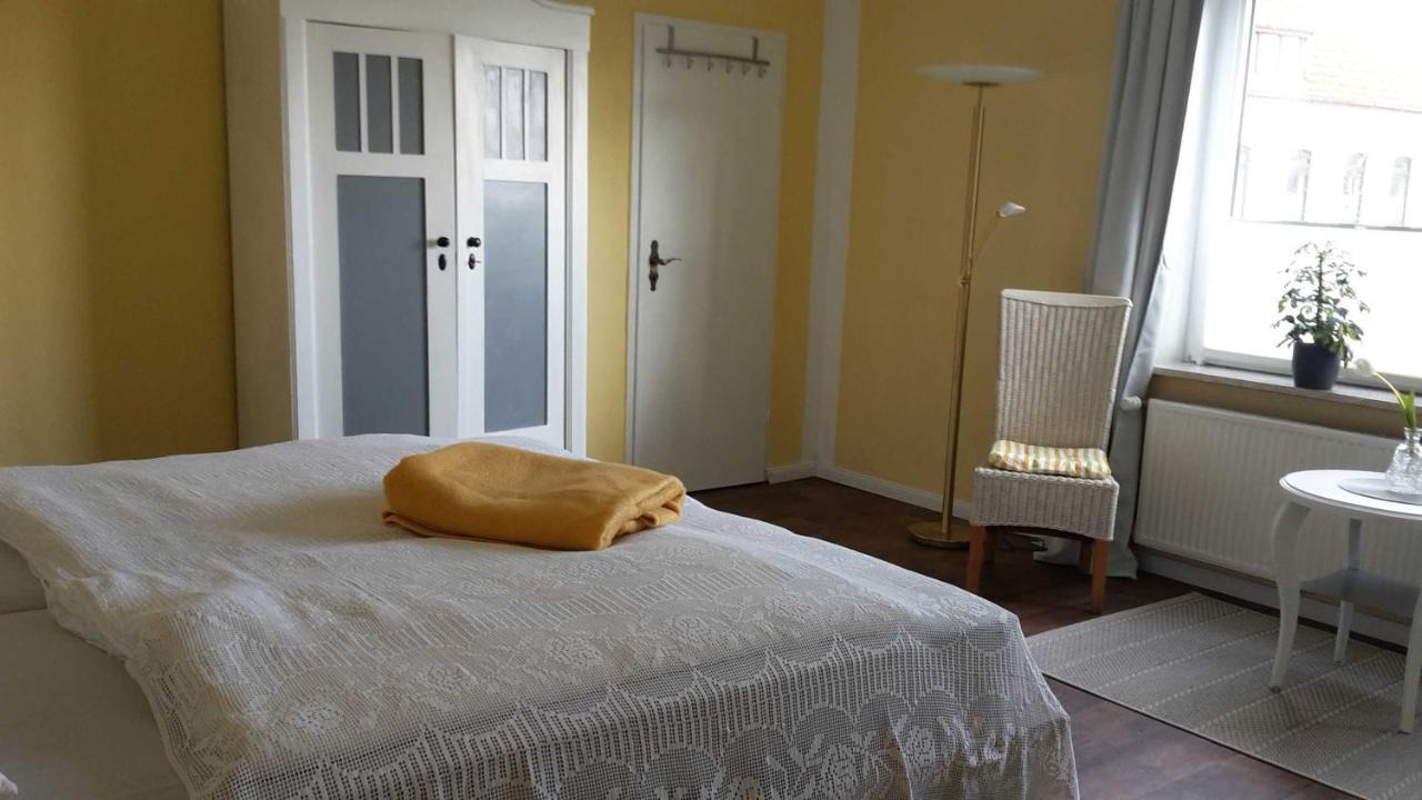 Schoene Ferienwohnung Im Alten Gasthaus In Stoltebuell Stoltebüll Exterior foto