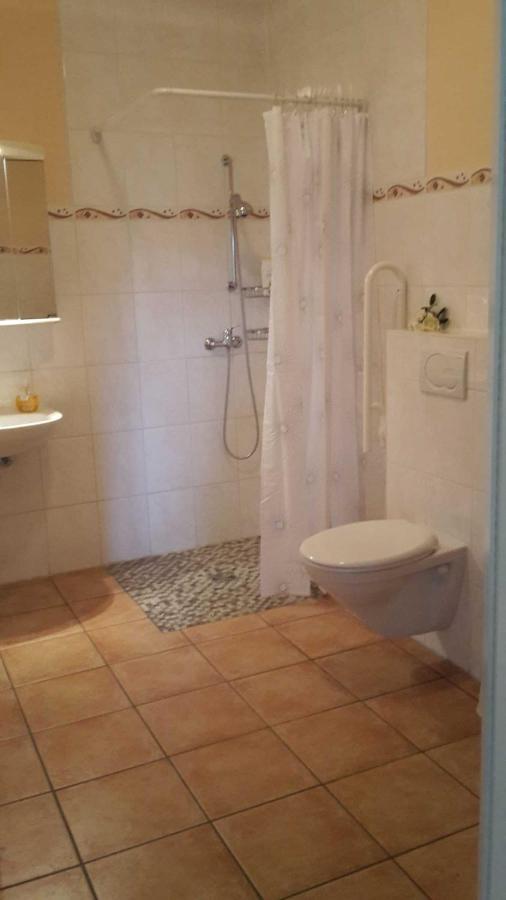 Schoene Ferienwohnung Im Alten Gasthaus In Stoltebuell Stoltebüll Exterior foto